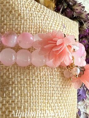 Alquimia Pink Floral Beaded Charm Bracelet